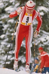 cross country skiier adirondacks